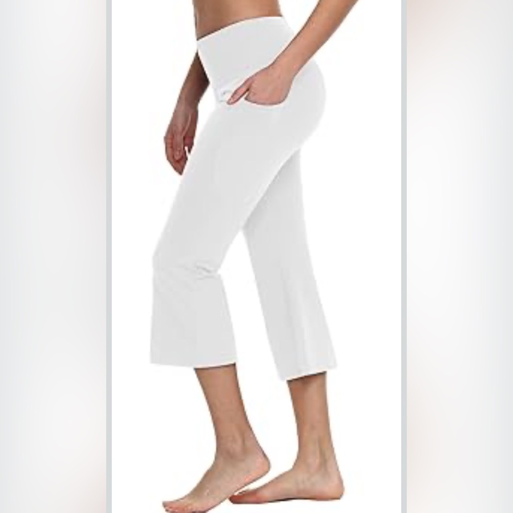 baleaf 21" Yoga Pants Women Flare Capri Leggings with Pockets Bootcut Casual